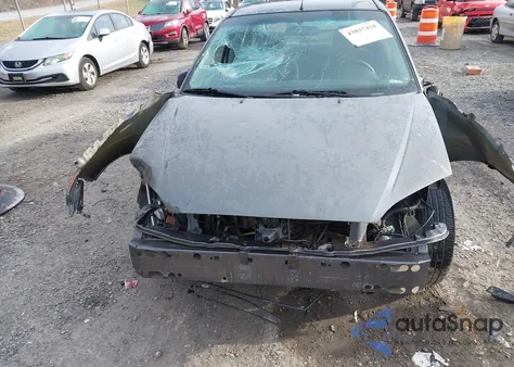 2005 Ford Focus Zx4 z USA, uszkodzony, nr VIN 1FAFP38Z15W105957